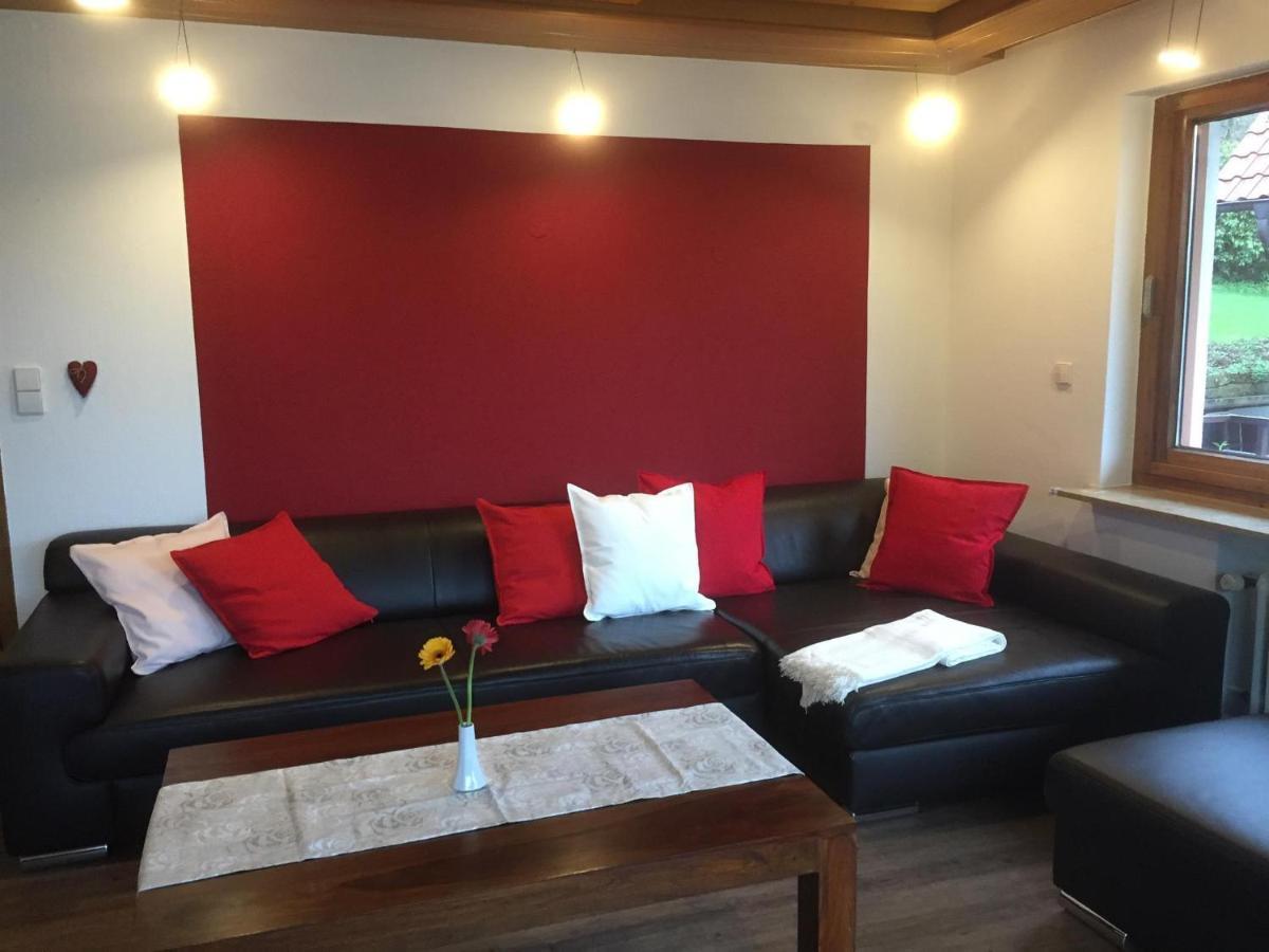 Landhaus Friedel ไบเออร์สบรอนน์ ภายนอก รูปภาพ