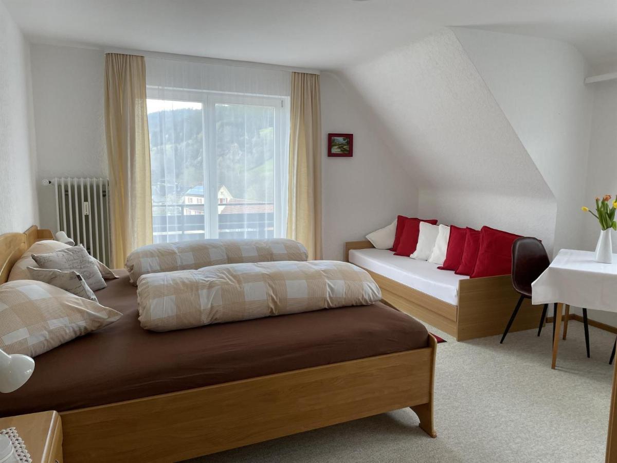 Landhaus Friedel ไบเออร์สบรอนน์ ภายนอก รูปภาพ